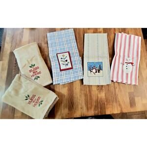 Vintage Christmas Kitchen Towels, Lot of Five towels & 2 Placemats, Winter, Xmas